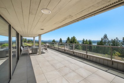 Photo 4 at 35 - 2236 Folkestone Way, Panorama Village, West Vancouver
