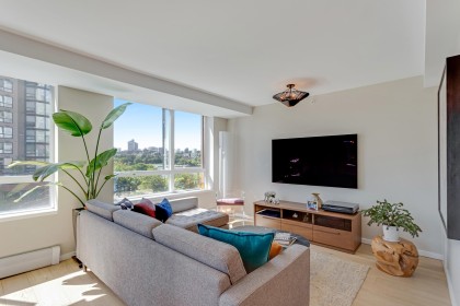 Photo 3 at 507 - 289 Drake Street, Yaletown, Vancouver West