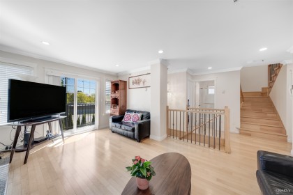 Photo 9 at 7531 Oak Street, South Granville, Vancouver West