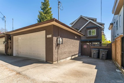 Photo 37 at 7531 Oak Street, South Granville, Vancouver West