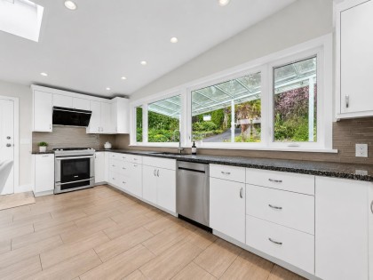 Photo 11 at 1066 Palmerston Avenue, British Properties, West Vancouver