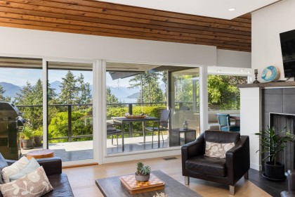 Photo 16 at 6485 Madrona Crescent, Horseshoe Bay WV, West Vancouver