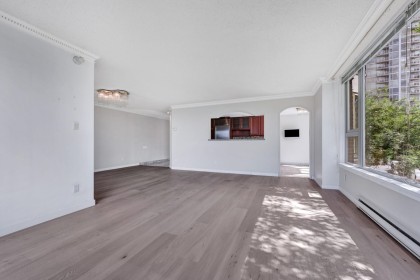 Photo 13 at 203 - 1675 Hornby Street, Yaletown, Vancouver West