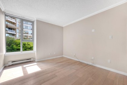 Photo 21 at 203 - 1675 Hornby Street, Yaletown, Vancouver West