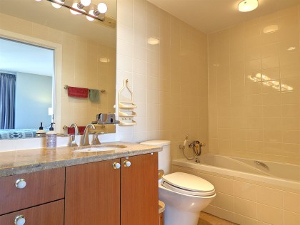 Photo 24 at 801 - 5850 Balsam Street, Kerrisdale, Vancouver West
