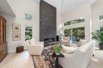 Photo 4 at 13 - 1900 Indian River Crescent, Indian River, North Vancouver