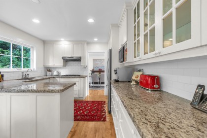 Photo 18 at 840 Margaree Place, Cedardale, West Vancouver