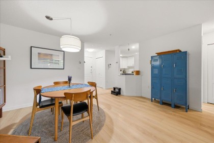 Photo 12 at 411 - 2059 Chesterfield Avenue, Central Lonsdale, North Vancouver