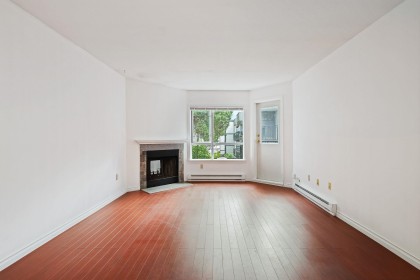 Photo 2 at 319 - 555 W 14th Avenue, Vancouver West