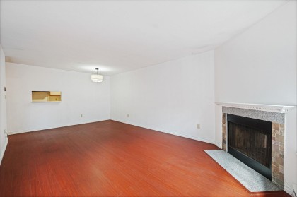 Photo 6 at 319 - 555 W 14th Avenue, Vancouver West