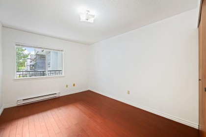 Photo 17 at 319 - 555 W 14th Avenue, Vancouver West