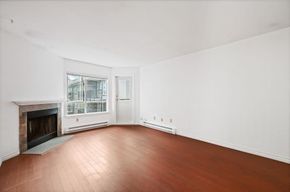 Photo 5 at 319 - 555 W 14th Avenue, Vancouver West