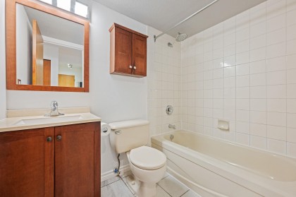 Photo 20 at 319 - 555 W 14th Avenue, Vancouver West