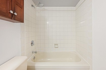 Photo 21 at 319 - 555 W 14th Avenue, Vancouver West