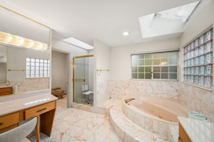 Photo 19 at 6828 Cypress Street, South Granville, Vancouver West