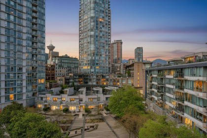 Photo 9 at 808 - 689 Abbott Street, Downtown VW, Vancouver West