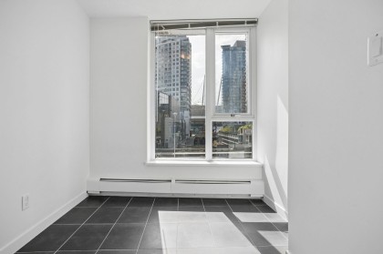 Photo 11 at 808 - 689 Abbott Street, Downtown VW, Vancouver West