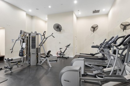 Photo 15 at 306 - 1320 Chesterfield Avenue, Central Lonsdale, North Vancouver