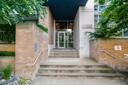Photo 19 at 306 - 1320 Chesterfield Avenue, Central Lonsdale, North Vancouver