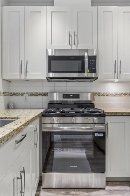 Photo 13 at 207 - 116 W 23rd Street, Central Lonsdale, North Vancouver