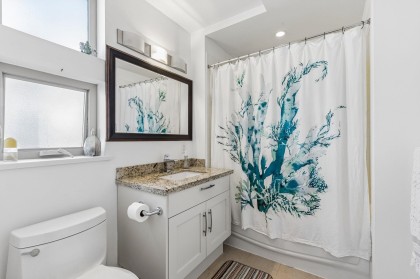 Photo 19 at 207 - 116 W 23rd Street, Central Lonsdale, North Vancouver