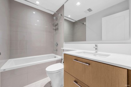 Photo 18 at 606 - 3533 Ross Drive, University VW, Vancouver West
