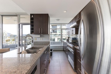 Photo 6 at 1404 - 138 W 1st Avenue, False Creek, Vancouver West
