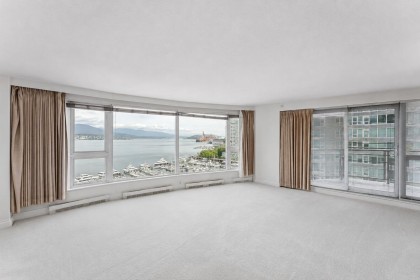 Photo 13 at 1703 - 560 Cardero Street, Coal Harbour, Vancouver West
