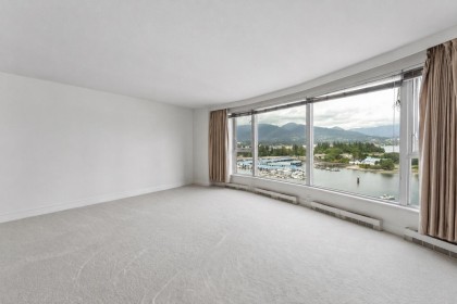 Photo 14 at 1703 - 560 Cardero Street, Coal Harbour, Vancouver West
