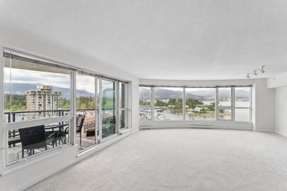 Photo 4 at 1703 - 560 Cardero Street, Coal Harbour, Vancouver West