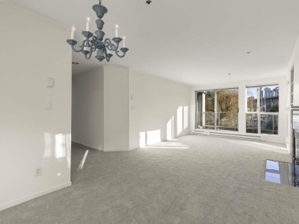 Photo 13 at 202 - 1551 Mariner Walk, False Creek, Vancouver West