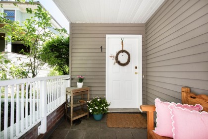Photo 2 at 1 - 270 E Keith Road, Central Lonsdale, North Vancouver