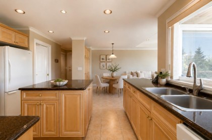Photo 20 at 1440 Sandhurst Place, Chartwell, West Vancouver