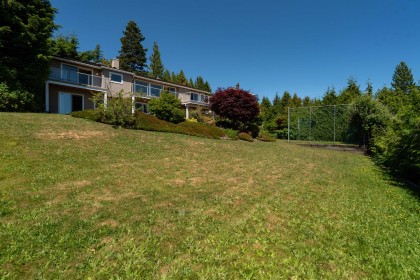 Photo 25 at 1440 Sandhurst Place, Chartwell, West Vancouver