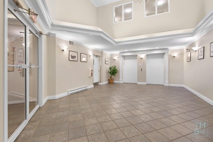 Photo 3 at 411 - 128 W 8th Street, Central Lonsdale, North Vancouver