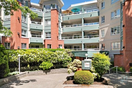 Photo 1 at 411 - 128 W 8th Street, Central Lonsdale, North Vancouver