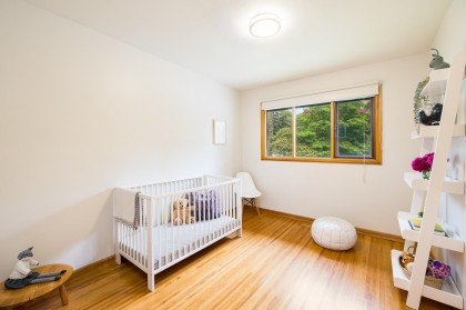 Photo 23 at 1561 Merlynn Crescent, Westlynn, North Vancouver