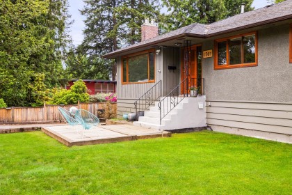 Photo 38 at 1561 Merlynn Crescent, Westlynn, North Vancouver