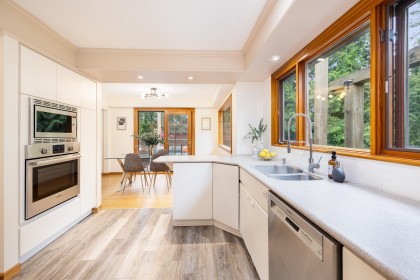 Photo 19 at 1561 Merlynn Crescent, Westlynn, North Vancouver