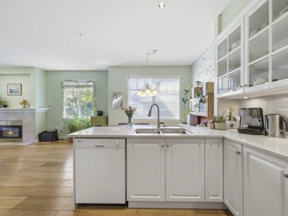 Photo 14 at 31 - 5650 Hampton Place, University VW, Vancouver West