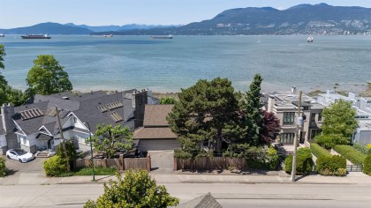 Photo 9 at 2651 Point Grey Road, Kitsilano, Vancouver West