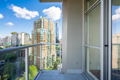 Photo 26 at 1505 - 1050 Smithe Street, West End VW, Vancouver West