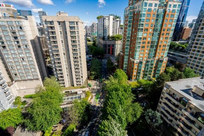 Photo 30 at 1505 - 1050 Smithe Street, West End VW, Vancouver West