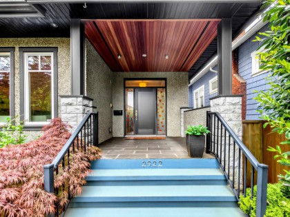 Photo 3 at 2922 W 41st Avenue, Kerrisdale, Vancouver West