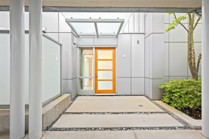 Photo 2 at 206 - 560 Nicola Street, Coal Harbour, Vancouver West