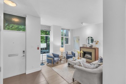Photo 7 at 164 W 13th Street, Central Lonsdale, North Vancouver