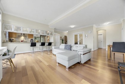 Photo 11 at 509 - 6333 Larkin Drive, University VW, Vancouver West