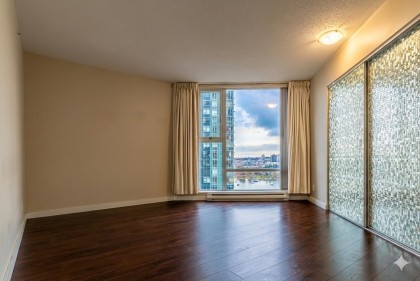 Photo 2 at 1802 - 455 Beach Crescent, Yaletown, Vancouver West