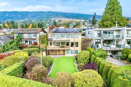 Photo 2 at 2328 Bellevue Avenue, Dundarave, West Vancouver