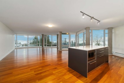 Photo 3 at 404 - 1762 Davie Street, West End VW, Vancouver West